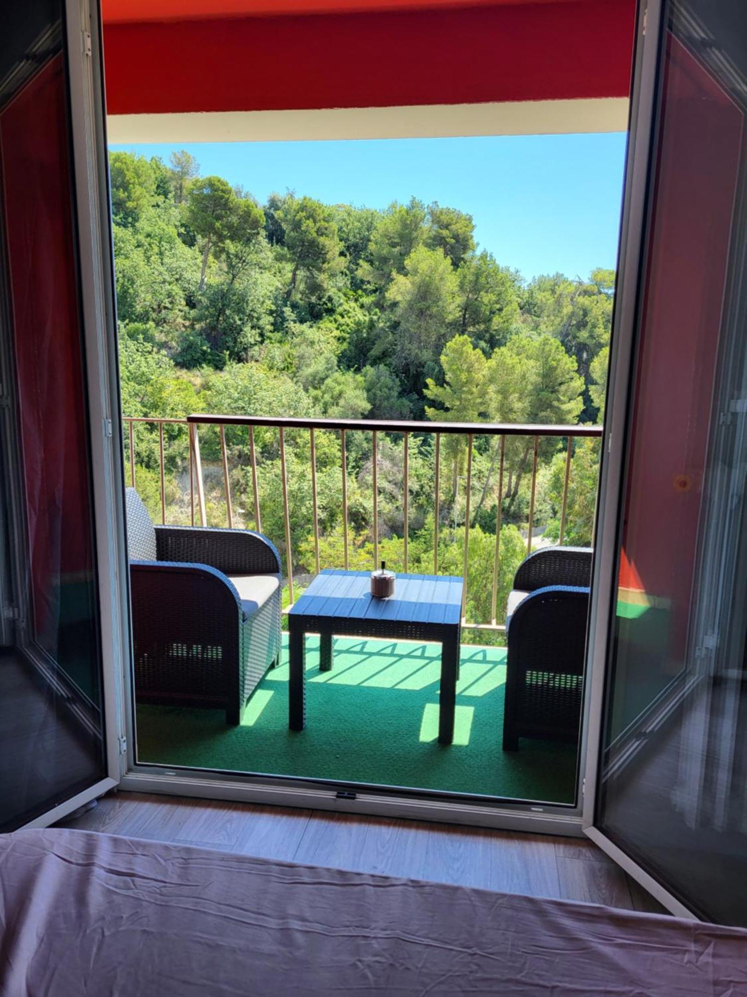 Private Room-2 In Hannana Apartment- 2 Min Walk To Tram 12 Min To Nice Train Station 15 Min To Massena Place 외부 사진